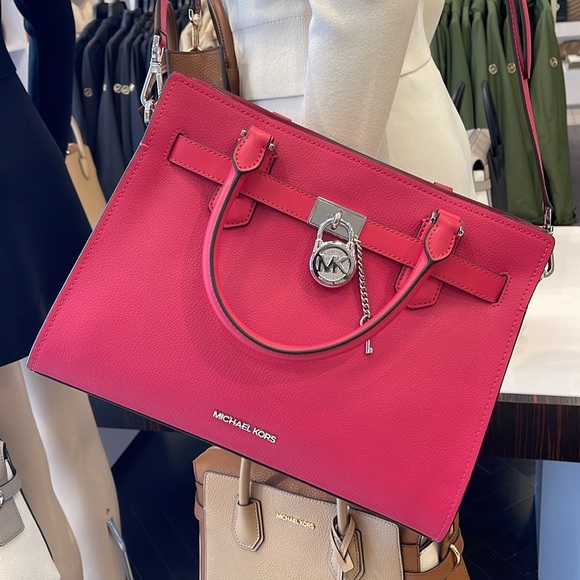 MICHAEL KORS HAMILTON MEDIUM SATCHEL
COLOR: Electric Pink
NWT - Picture 6 of 16